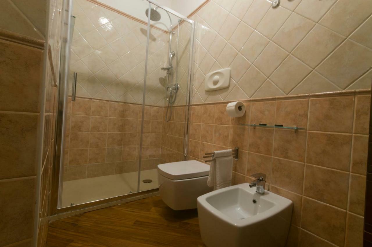 Suite Del Borgo - Affittacamere - Guest House Boloňa Exteriér fotografie