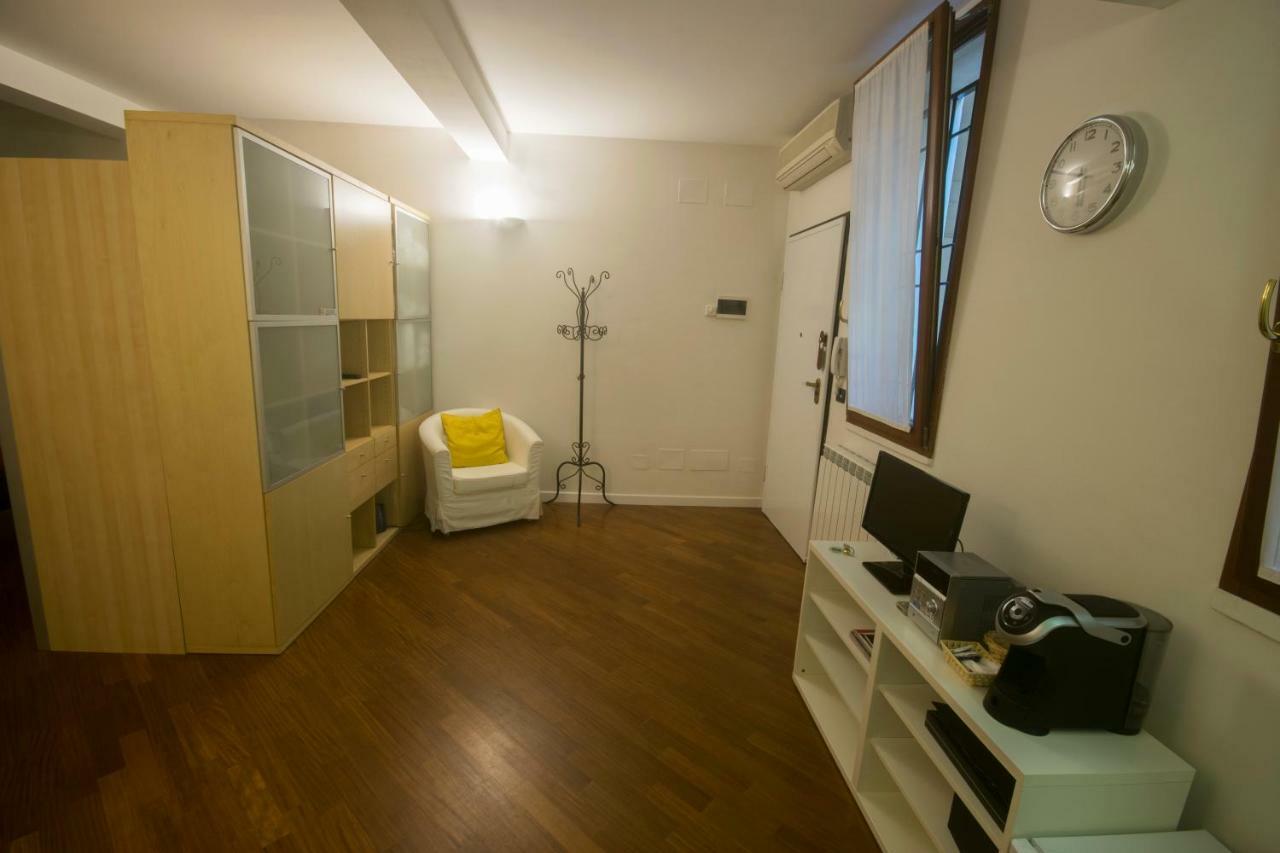 Suite Del Borgo - Affittacamere - Guest House Boloňa Exteriér fotografie
